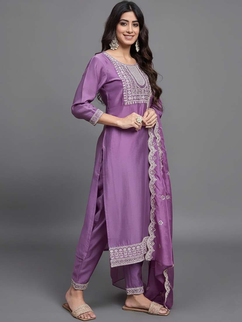 women embroidered three quarter sleeves kurta pant set with dupatta - 22571070 -  Standard Image - 2