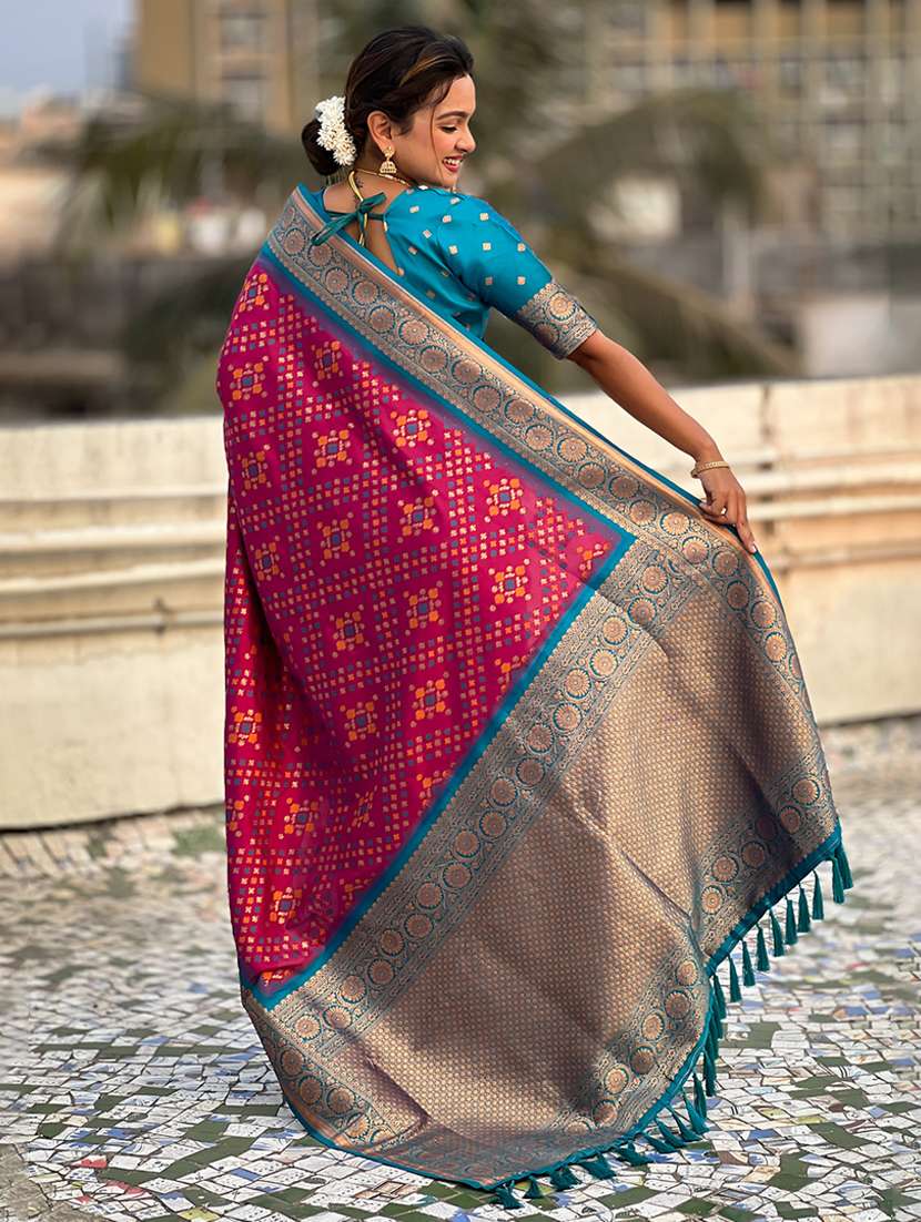 women self design patola saree with blouse - 22571095 -  Standard Image - 2
