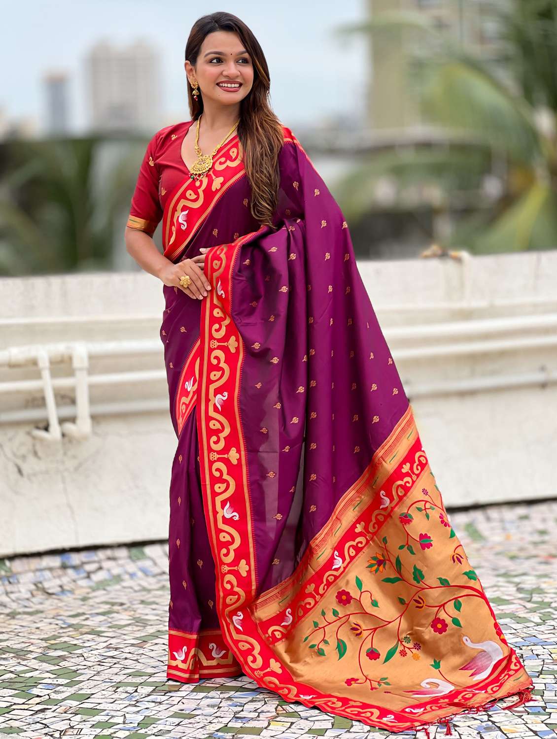 women self design paithani saree with blouse - 22571250 -  Standard Image - 2