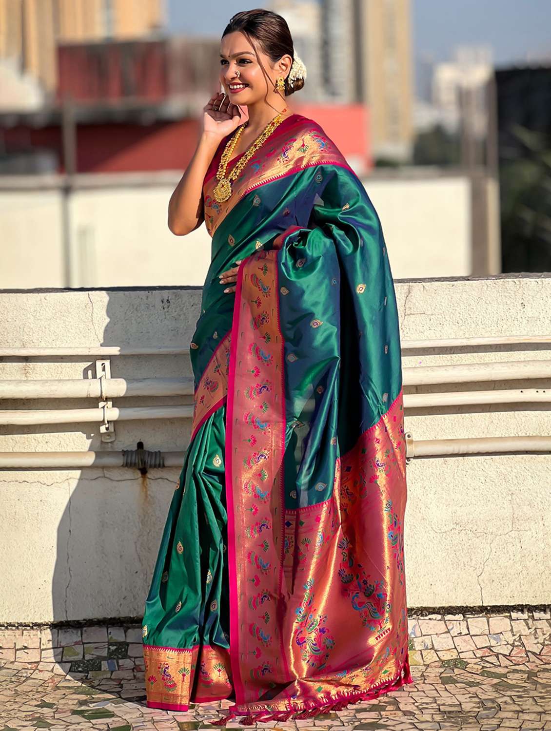 women self design paithani saree with blouse - 22571285 -  Standard Image - 2
