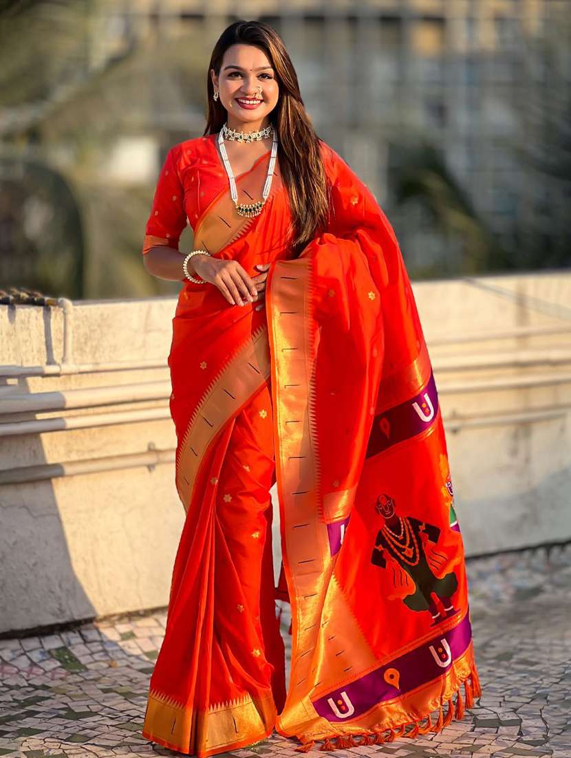 women self design paithani saree with blouse - 22571309 -  Standard Image - 2