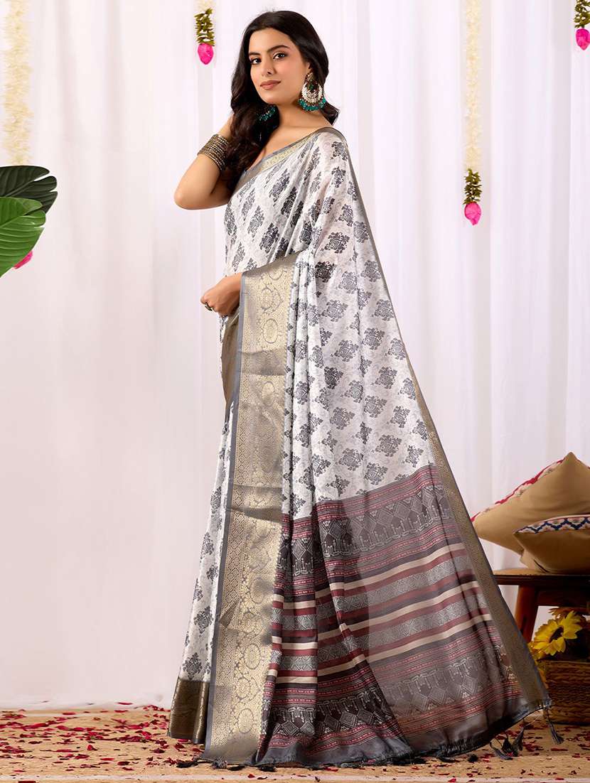 women printed bordered saree with blouse - 22571828 -  Standard Image - 2