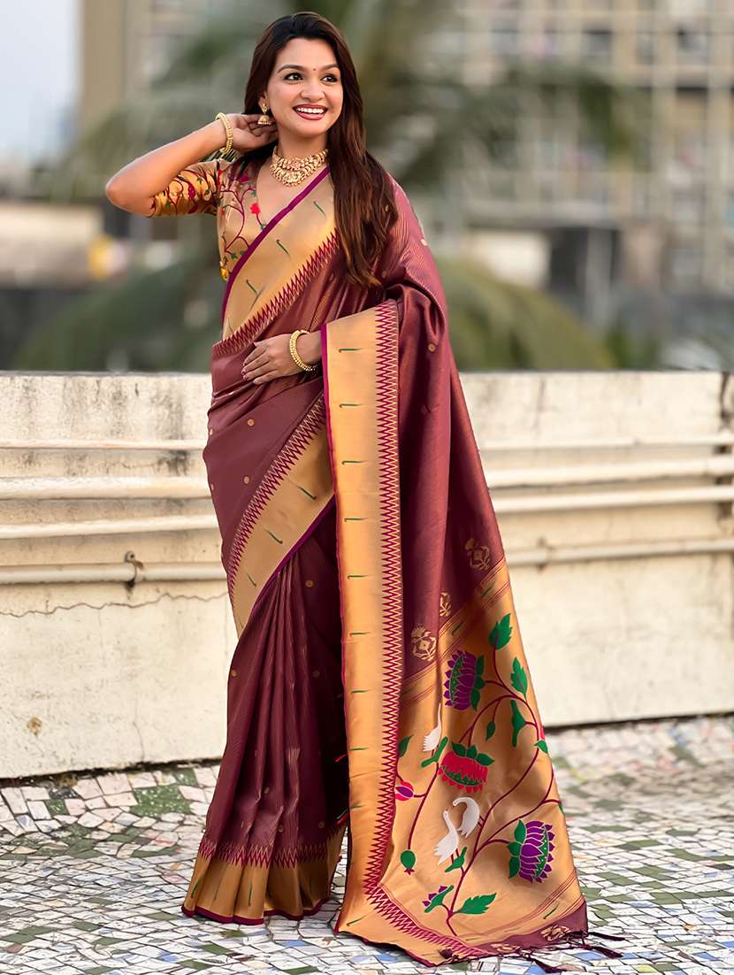 women self design paithani saree with blouse - 22571938 -  Standard Image - 2