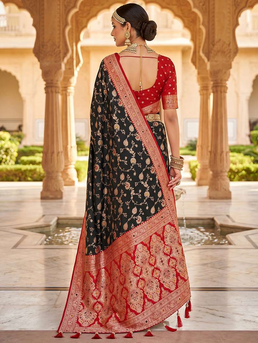 women self design banarasi saree with blouse - 22572028 -  Standard Image - 2