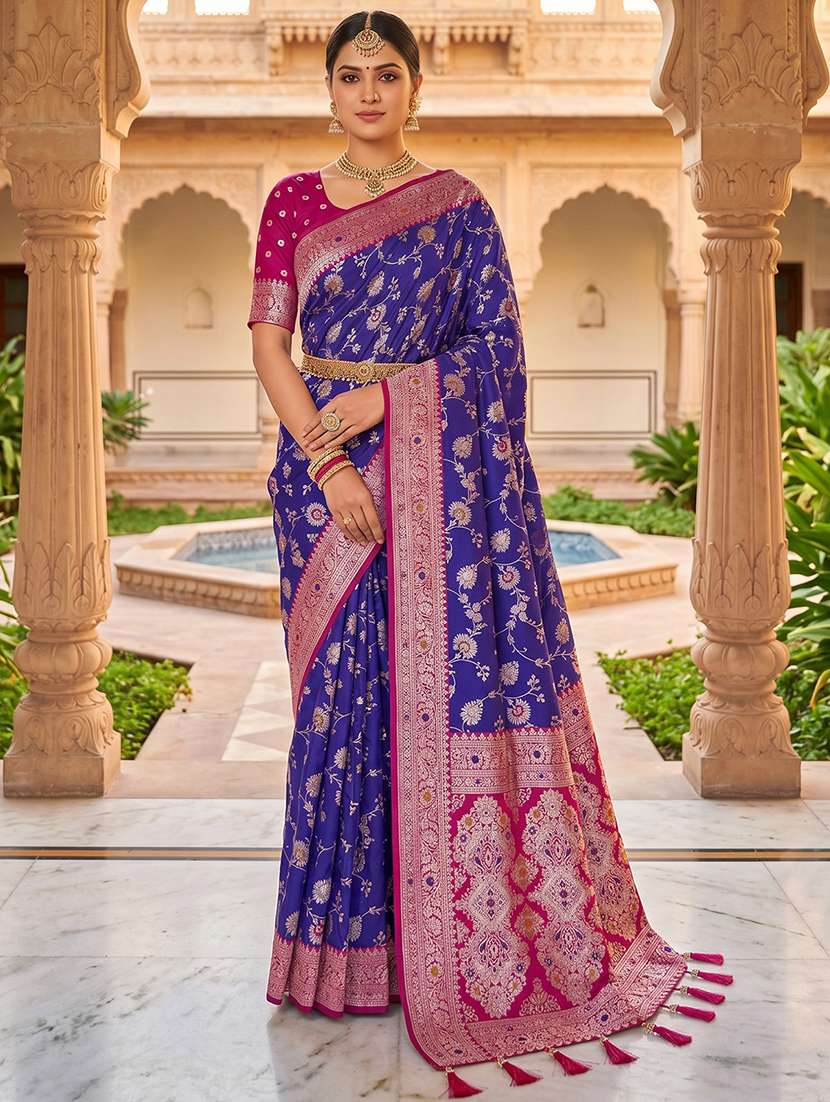women self design banarasi saree with blouse