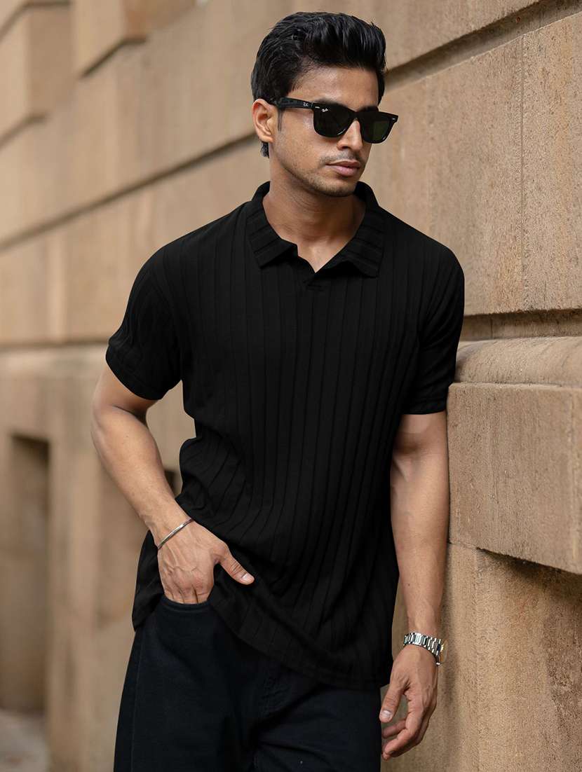 men textured short sleeves polo t-shirt - 22572159 -  Standard Image - 2