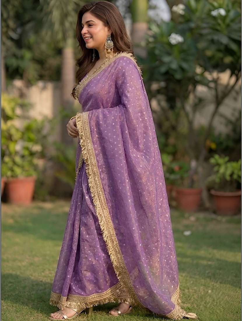 women self design bordered saree with blouse - 22576849 -  Standard Image - 2