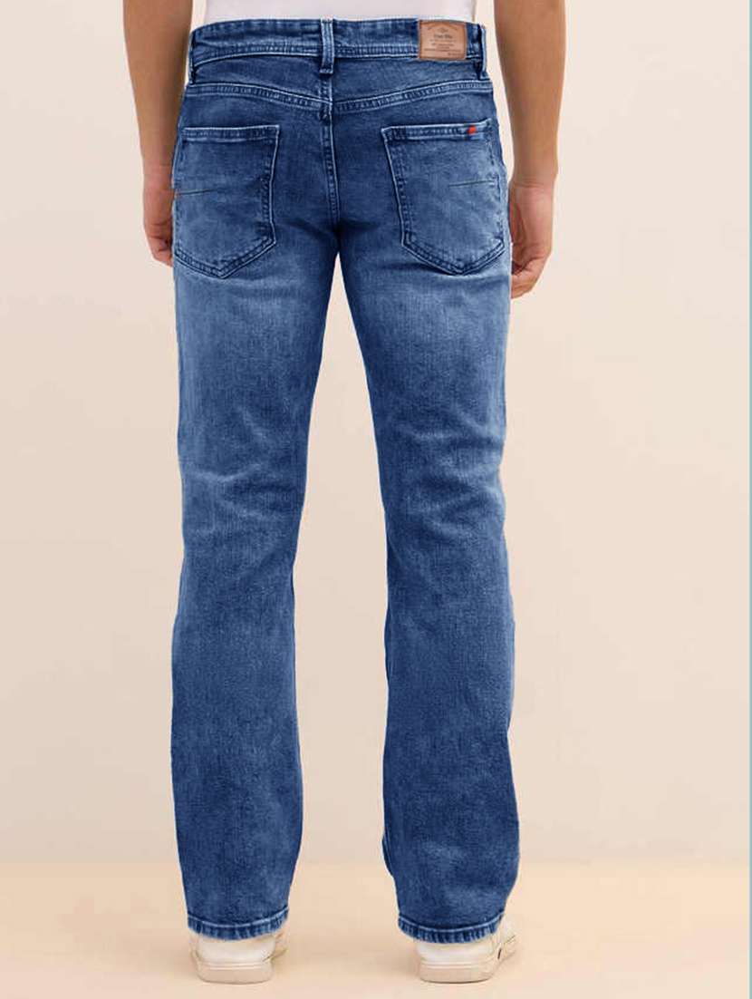 men washed mid rise straight jeans - 22577408 -  Standard Image - 2