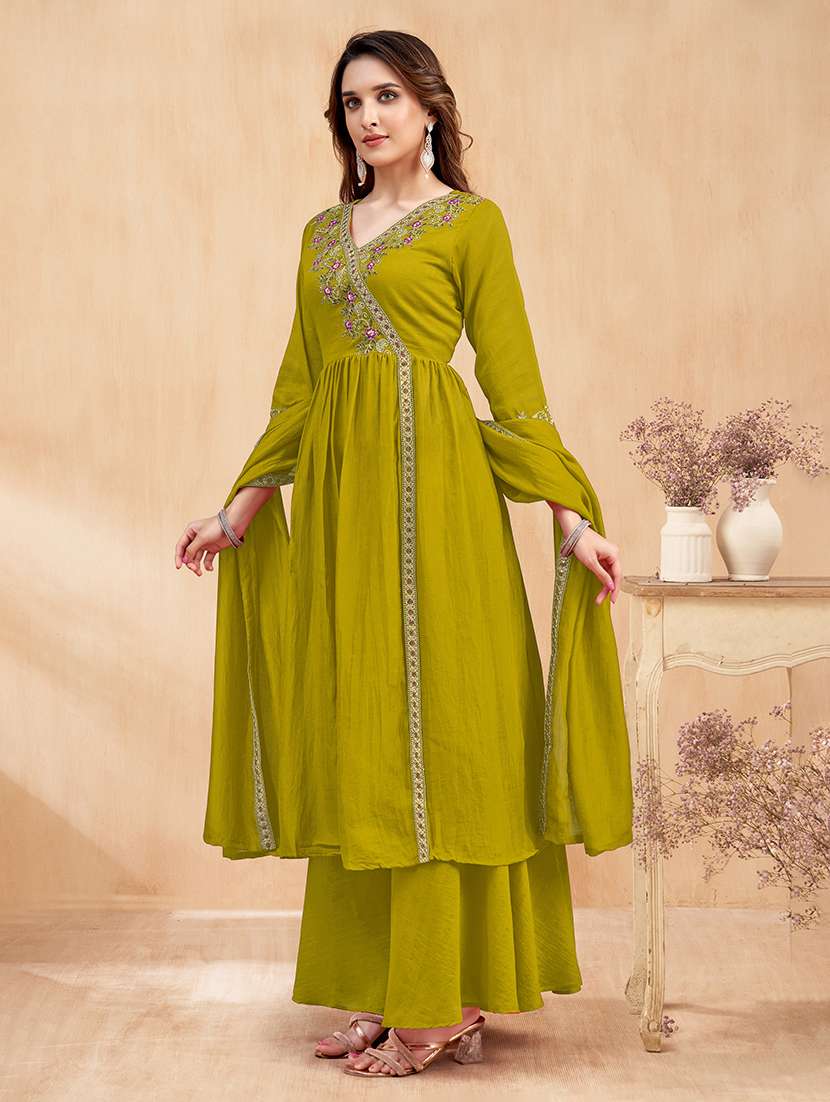 women embroidered three quarter sleeves kurta palazzo set with dupatta - 22577428 -  Standard Image - 2