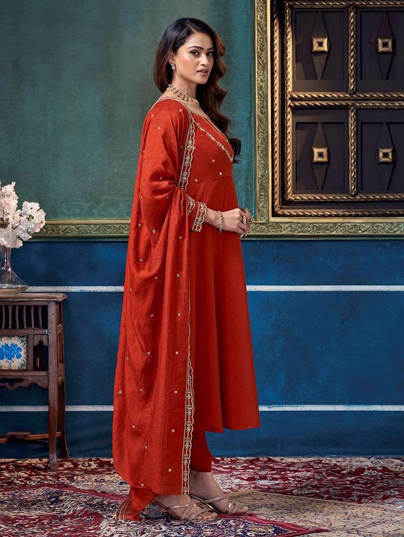 women embroidered long sleeves kurta pant set with dupatta - 22577439 -  Standard Image - 2