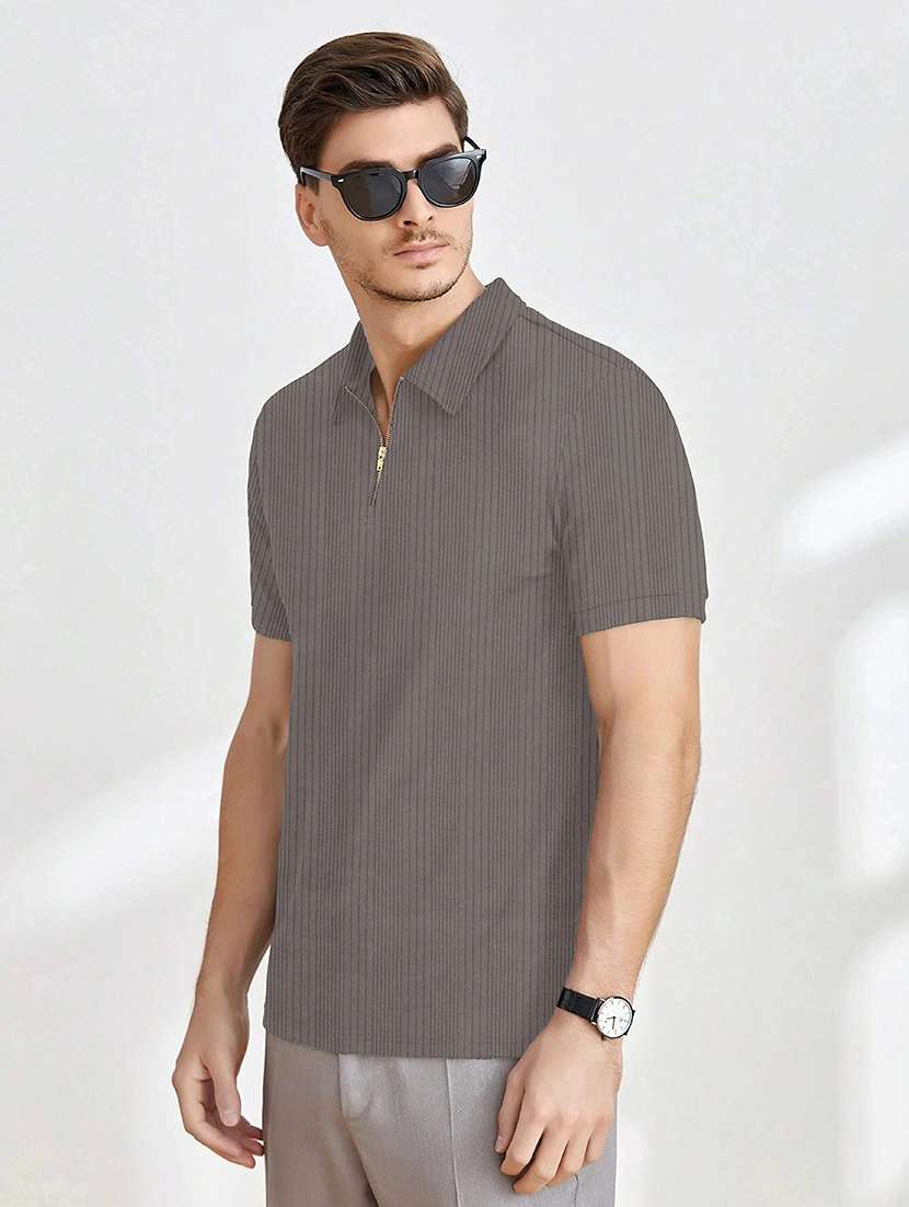 men textured short sleeves polo t-shirt - 22577568 -  Standard Image - 2