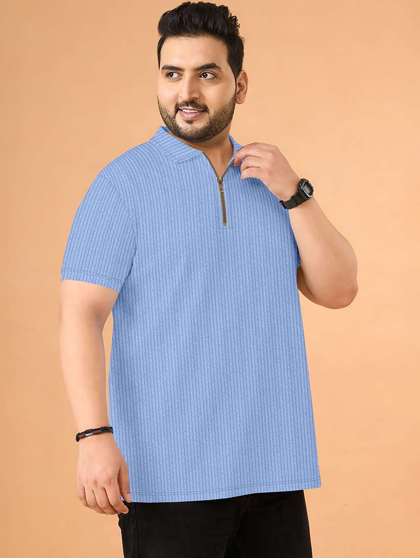Men Textured Short Sleeves Polo T-shirt - 22577576 -  Standard Image - 2