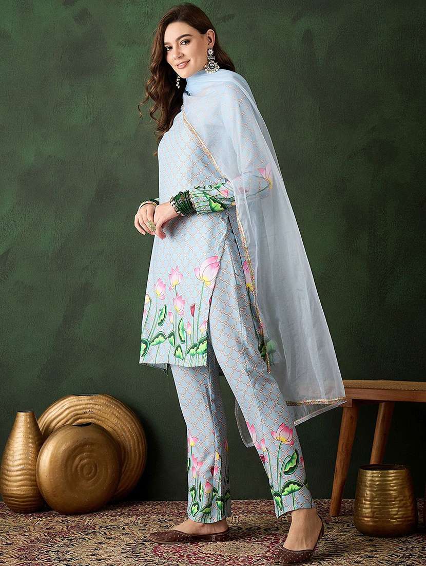 women printed long sleeves kurta pant set with dupatta - 22578468 -  Standard Image - 2