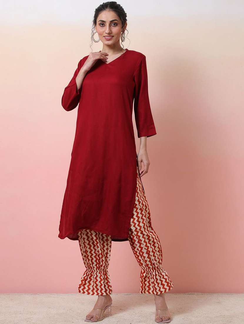 Women Solid Three Quarter Sleeves Kurta Salwar Set - 22578525 -  Standard Image - 2