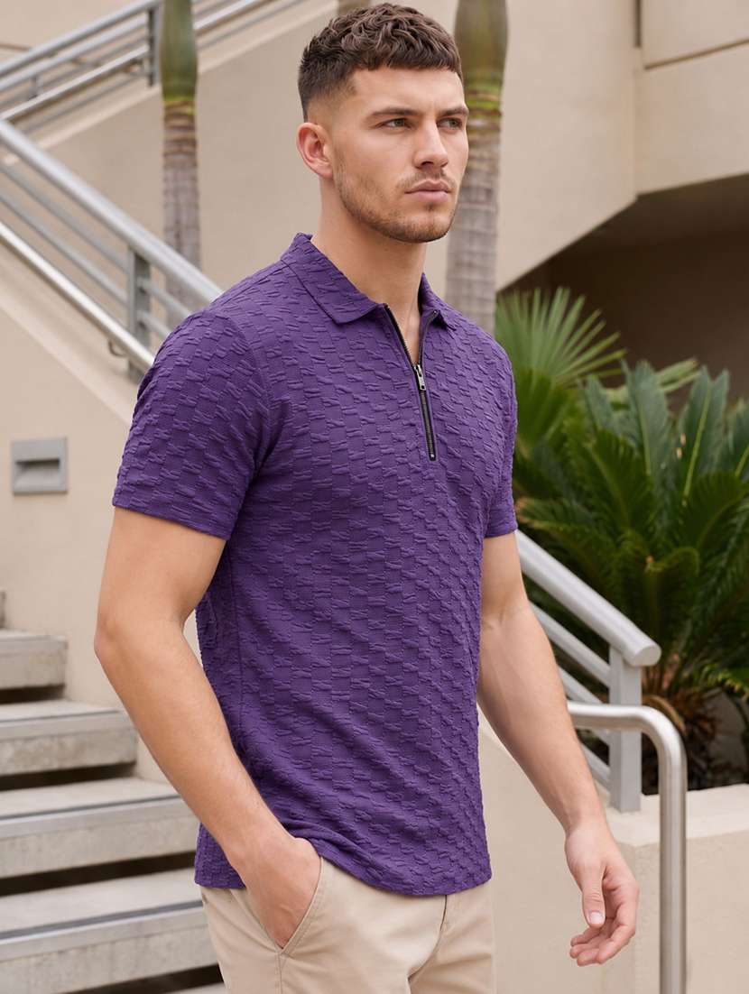 men textured short sleeves polo t-shirt - 22578535 -  Standard Image - 2