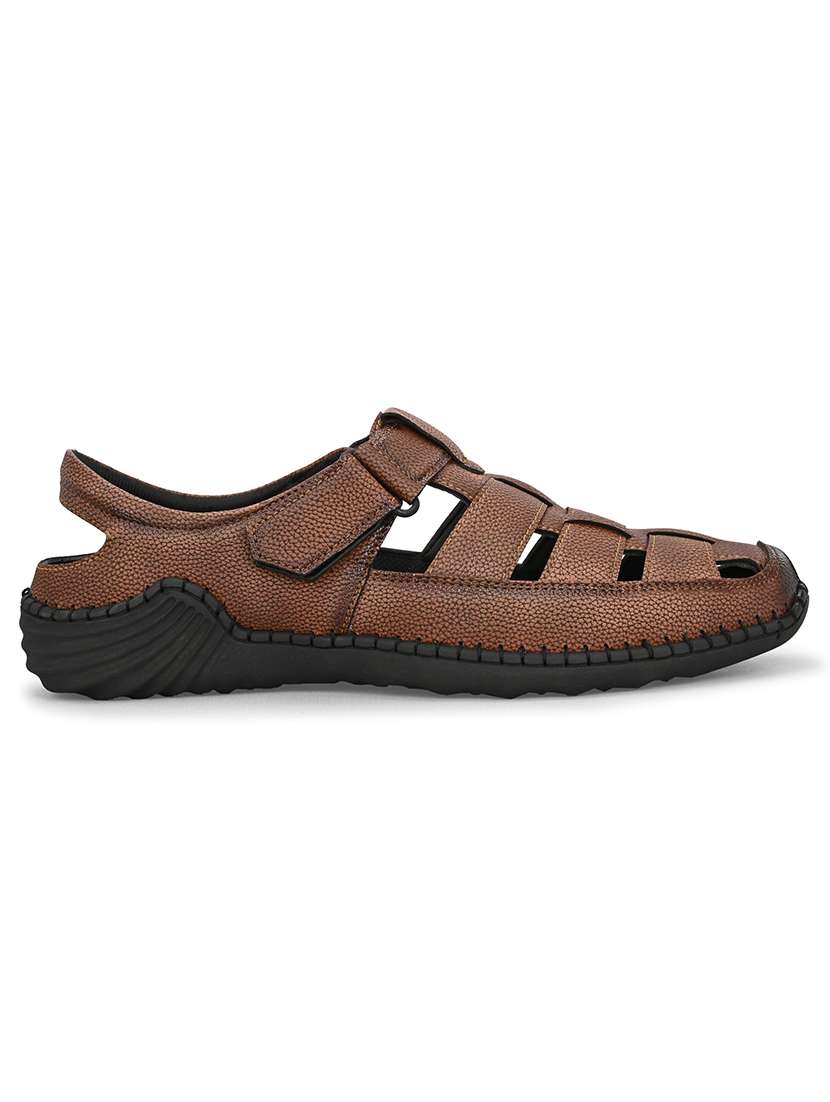 men solid fisherman sandal - 22578549 -  Standard Image - 2