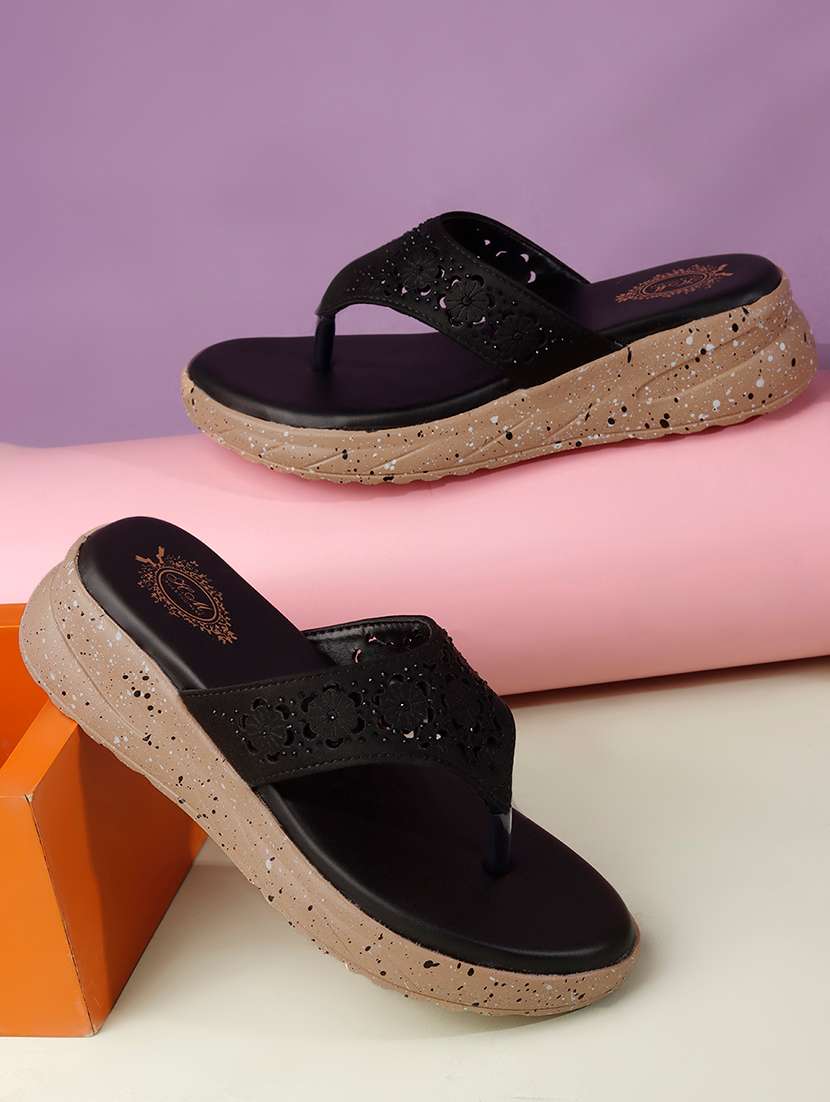 women cutwork toe separator wedges
