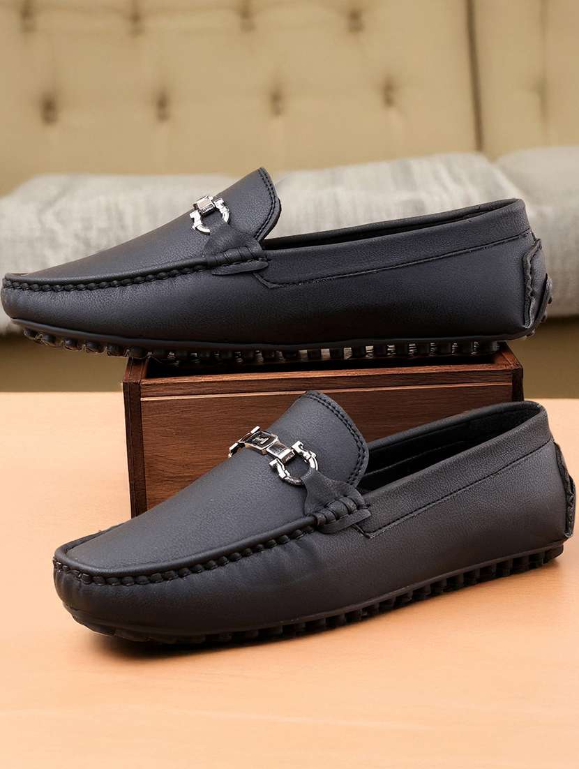 Men Solid Slip On Horsebit Loafer - 22578963 -  Standard Image - 2