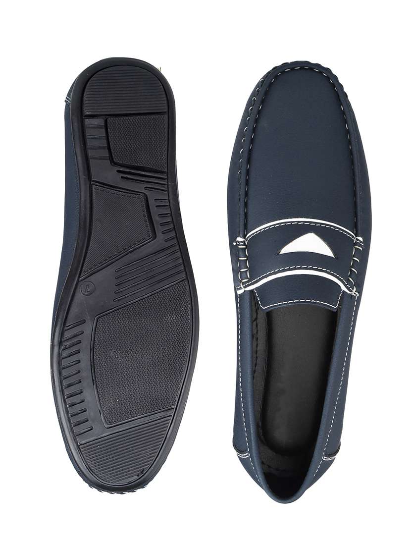 Men Solid Slip On Loafer - 22578966 -  Standard Image - 7