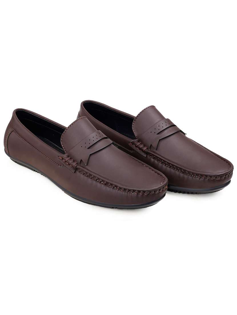 men solid slip on loafer - 22578981 -  Standard Image - 2