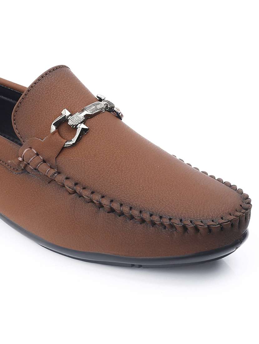 men solid slip on horsebit loafer - 22579005 -  Standard Image - 7
