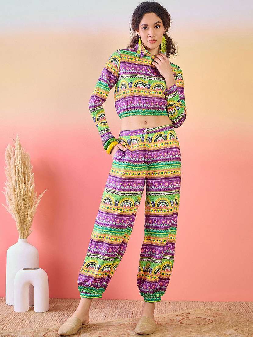women printed long sleeves shirt and trouser co-ord set - 22579061 -  Standard Image - 2