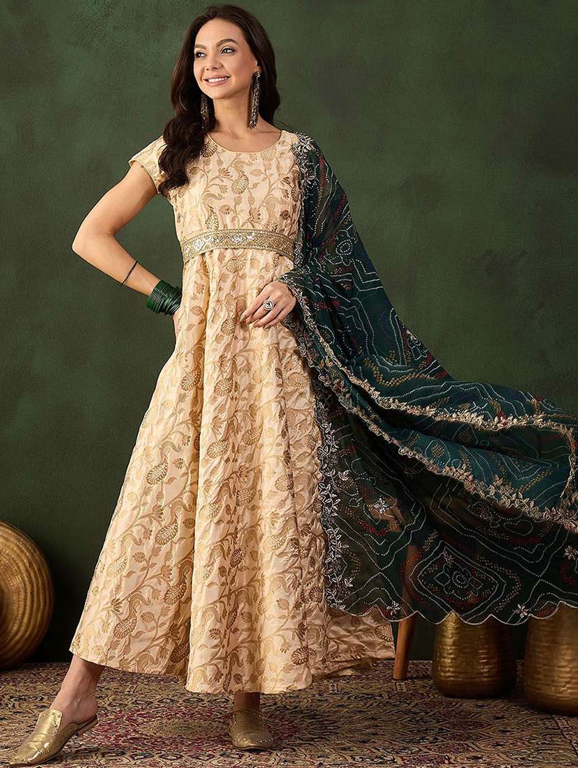women self design short sleeves kurta dupatta set