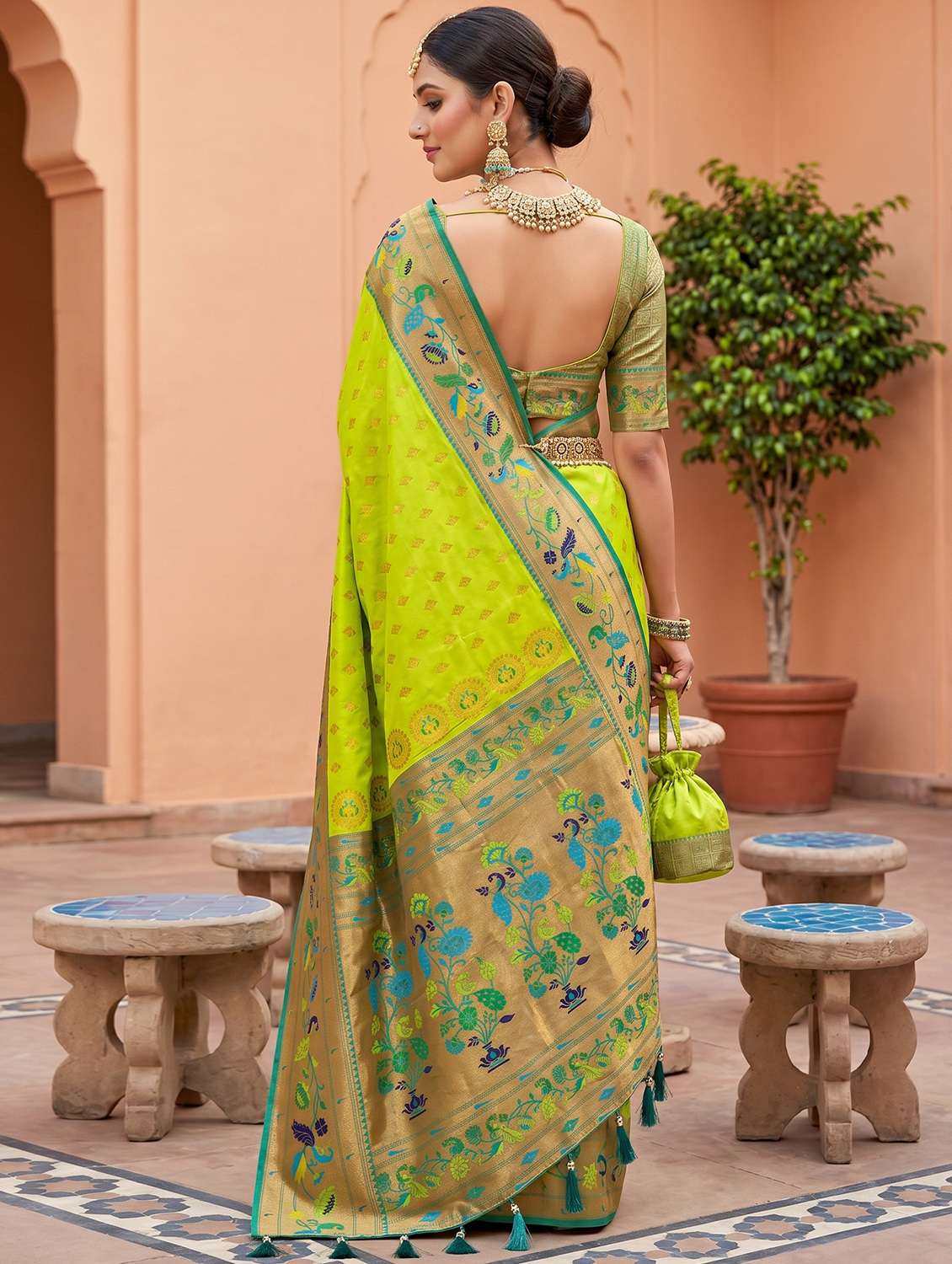 women self design paithani saree with blouse - 22579232 -  Standard Image - 2