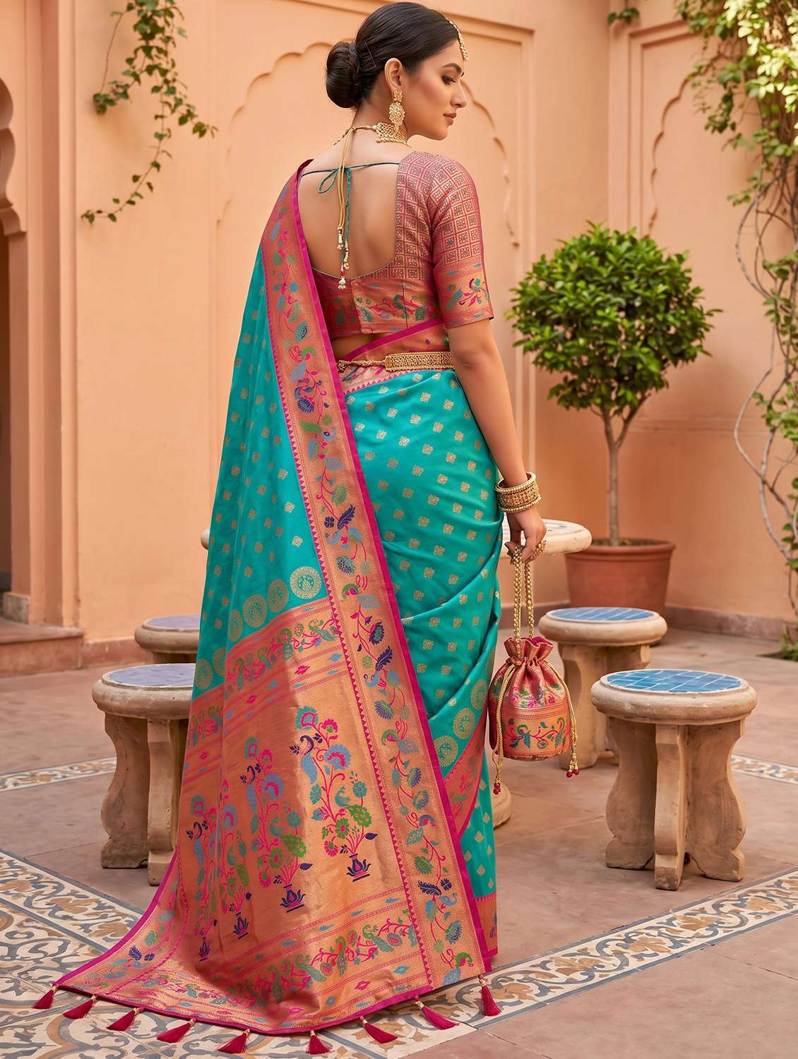 women self design paithani saree with blouse - 22579235 -  Standard Image - 2