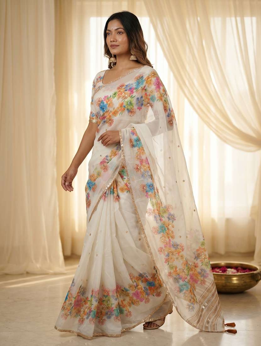 women printed casual wear saree with blouse - 22579323 -  Standard Image - 2