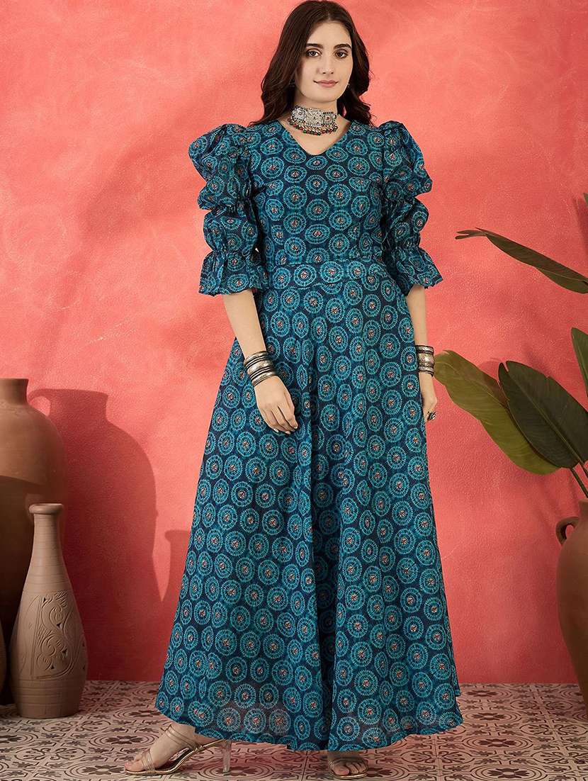 women printed flared stitched lehenga  - 22579449 -  Standard Image - 2