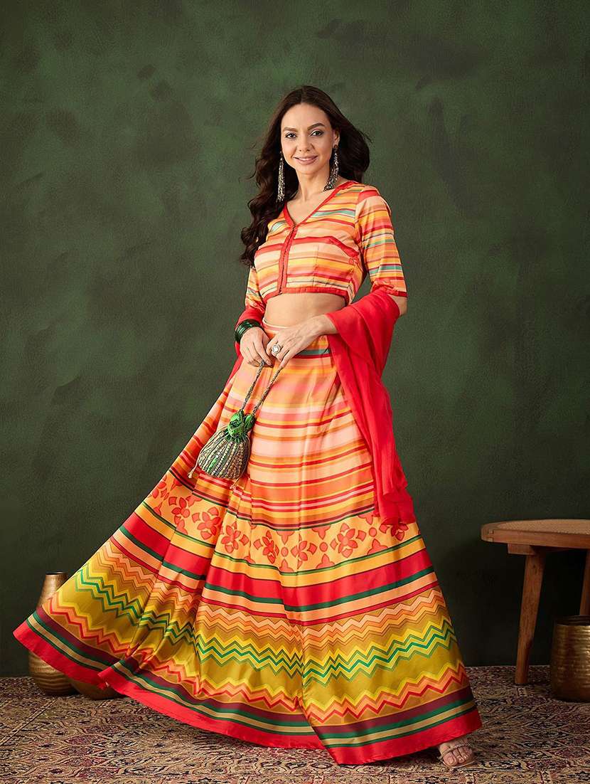 women printed short sleeves lehenga choli set - 22579464 -  Standard Image - 2
