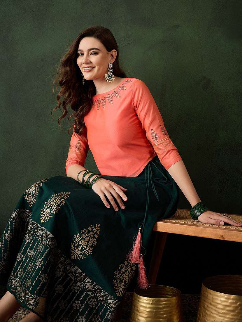 Women Printed Three Quarter Sleeve Skirt Top Set - 22579473 -  Standard Image - 2