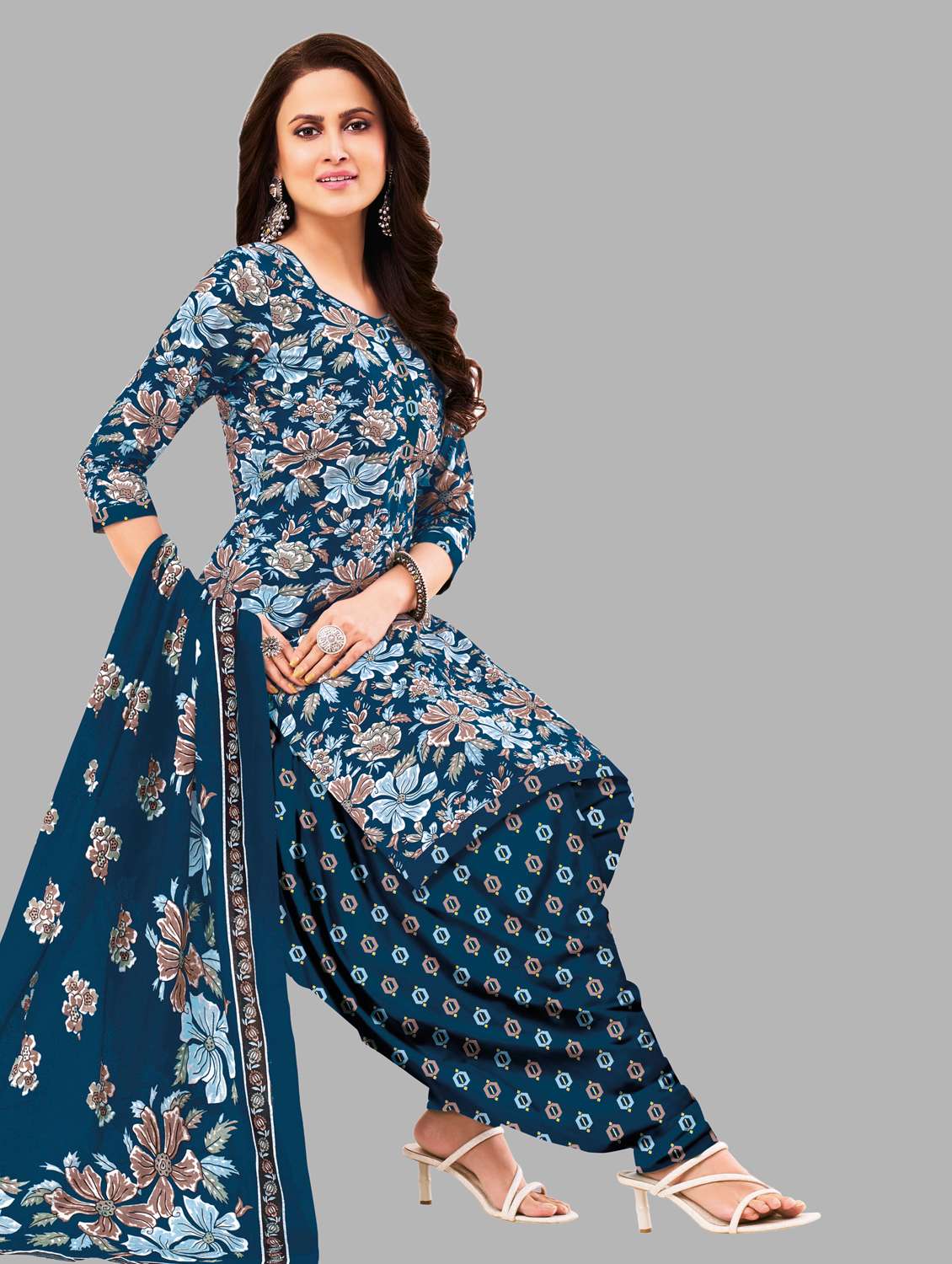 women printed unstitched suit set