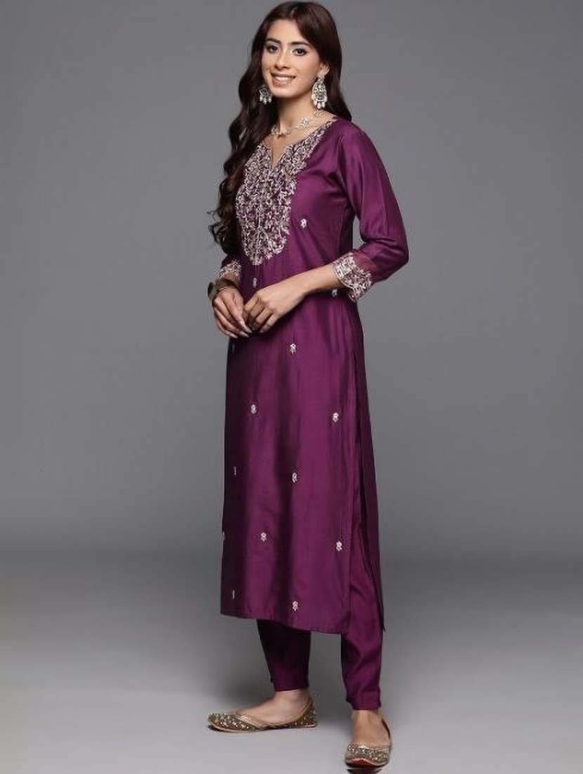 women embroidered three quarter sleeves kurta pant set with dupatta - 22579674 -  Standard Image - 2