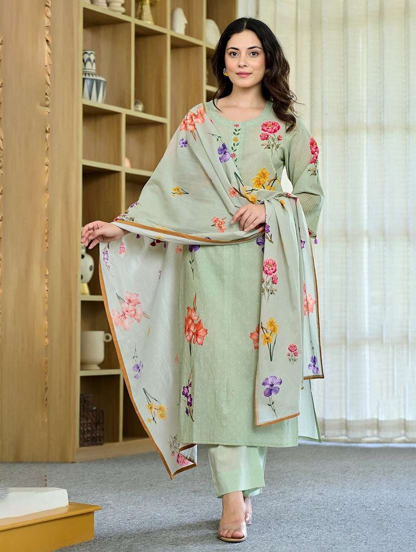 women printed three quarter sleeves kurta pant set with dupatta - 22579682 -  Standard Image - 2