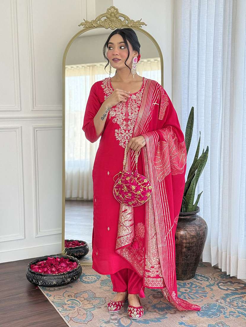 women embroidered three quarter sleeves kurta pant set with dupatta - 22579693 -  Standard Image - 2