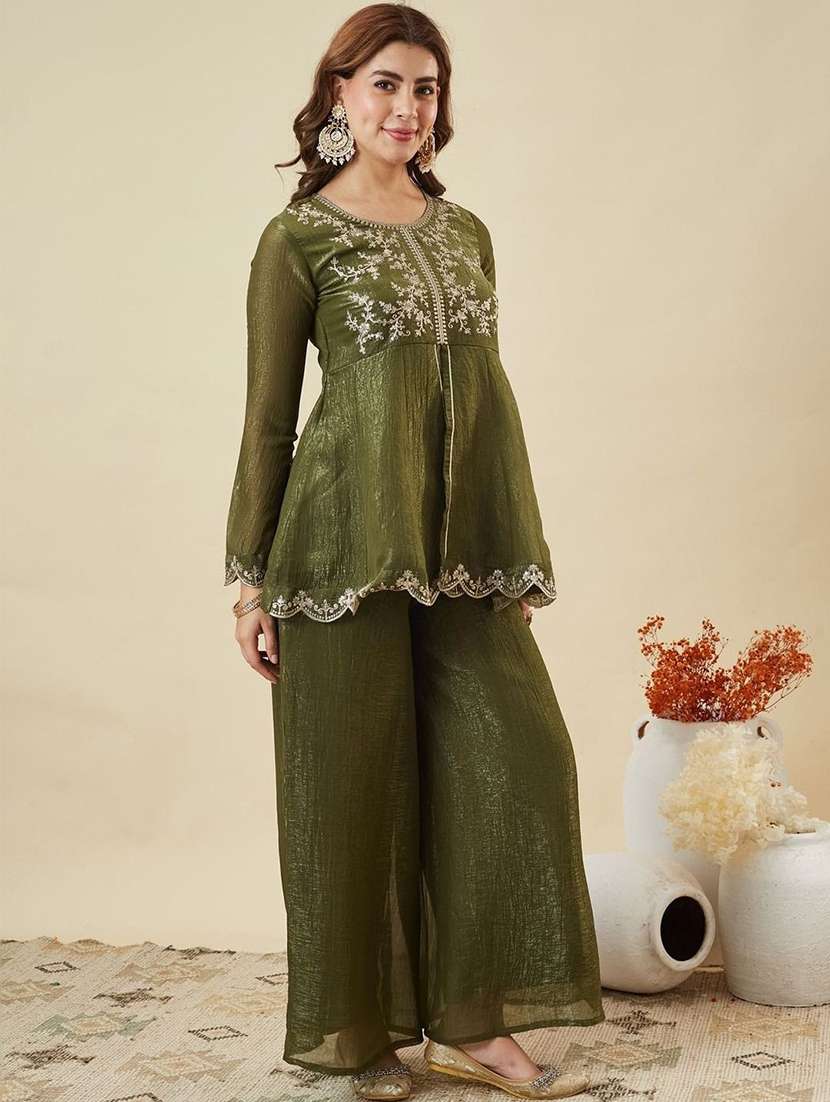women embroidered long sleeves kurta palazzo set with dupatta - 22579712 -  Standard Image - 2