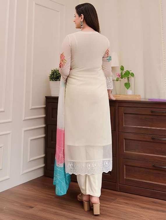 women printed three quarter sleeves kurta pant set with dupatta - 22579797 -  Standard Image - 2