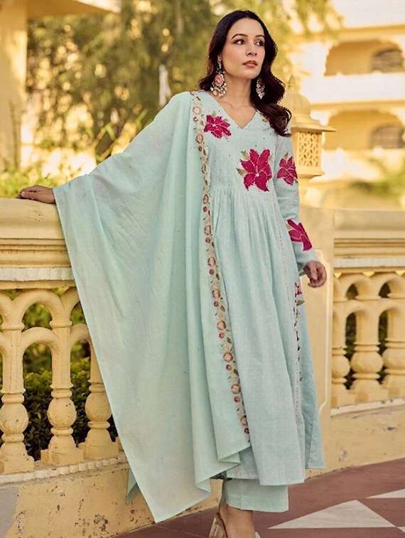 Women Embroidered Long Sleeves Kurta Pant Set With Dupatta - 22579888 -  Standard Image - 2