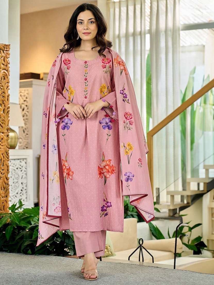 women printed long sleeves kurta pant set with dupatta - 22579959 -  Standard Image - 2