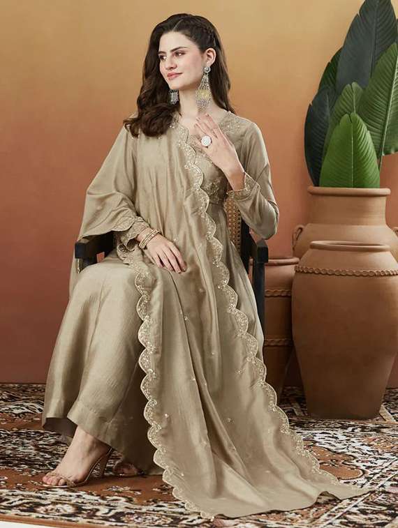 women embroidered long sleeves kurta pant set with dupatta - 22580020 -  Standard Image - 2