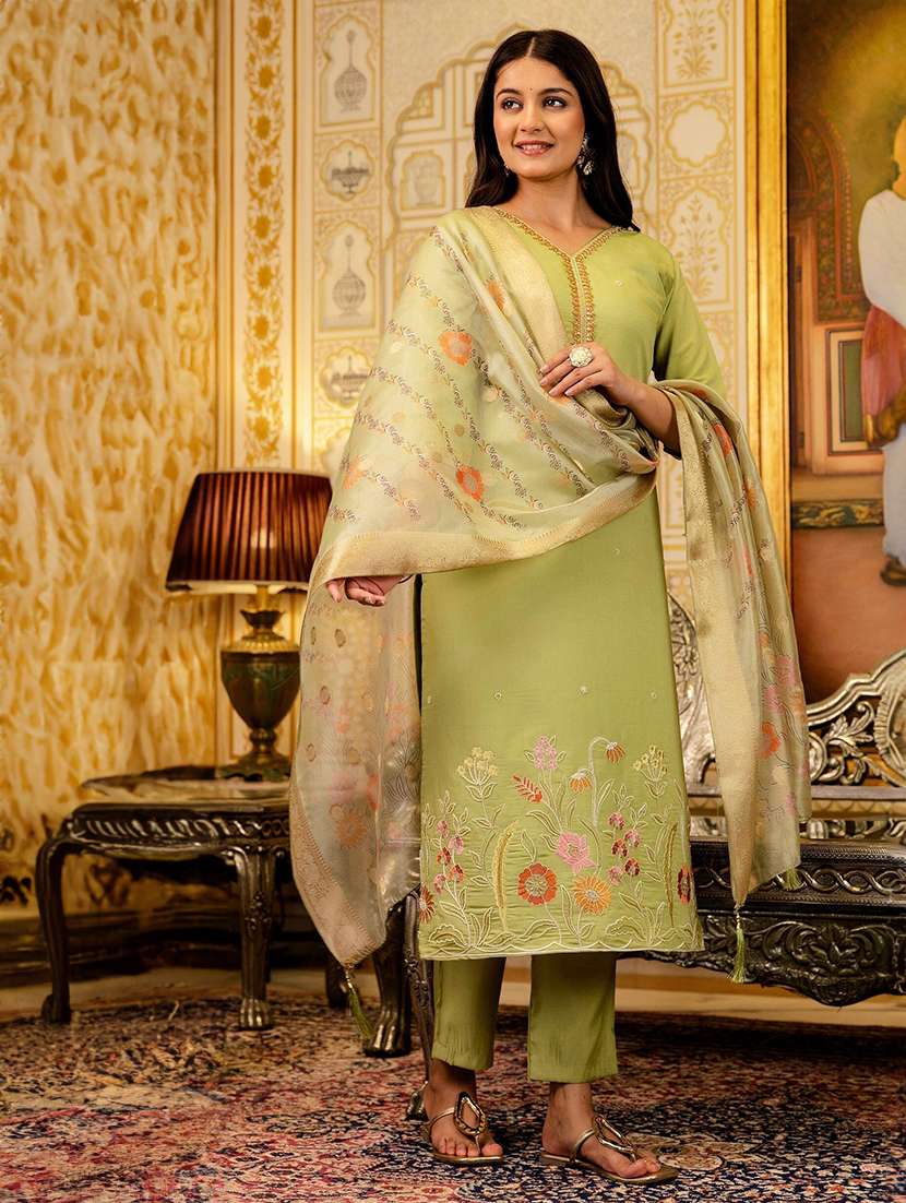 women embroidered three quarter sleeves kurta pant set with dupatta - 22580137 -  Standard Image - 2