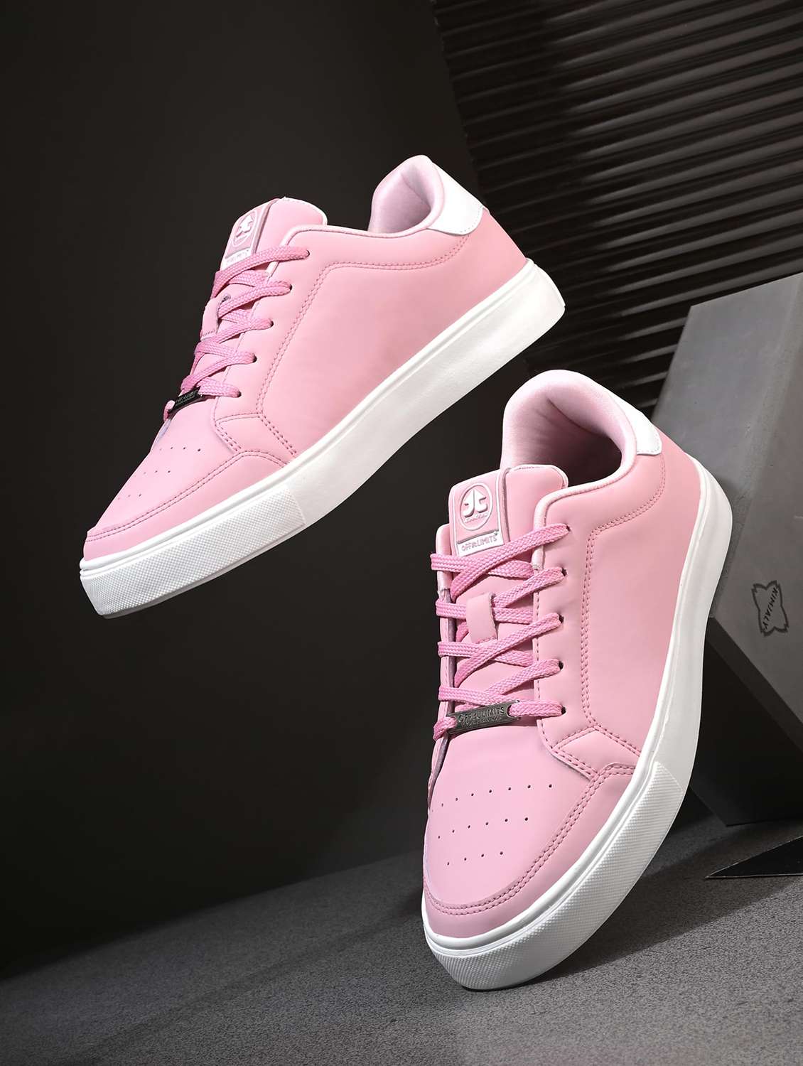 women solid lace up sneaker