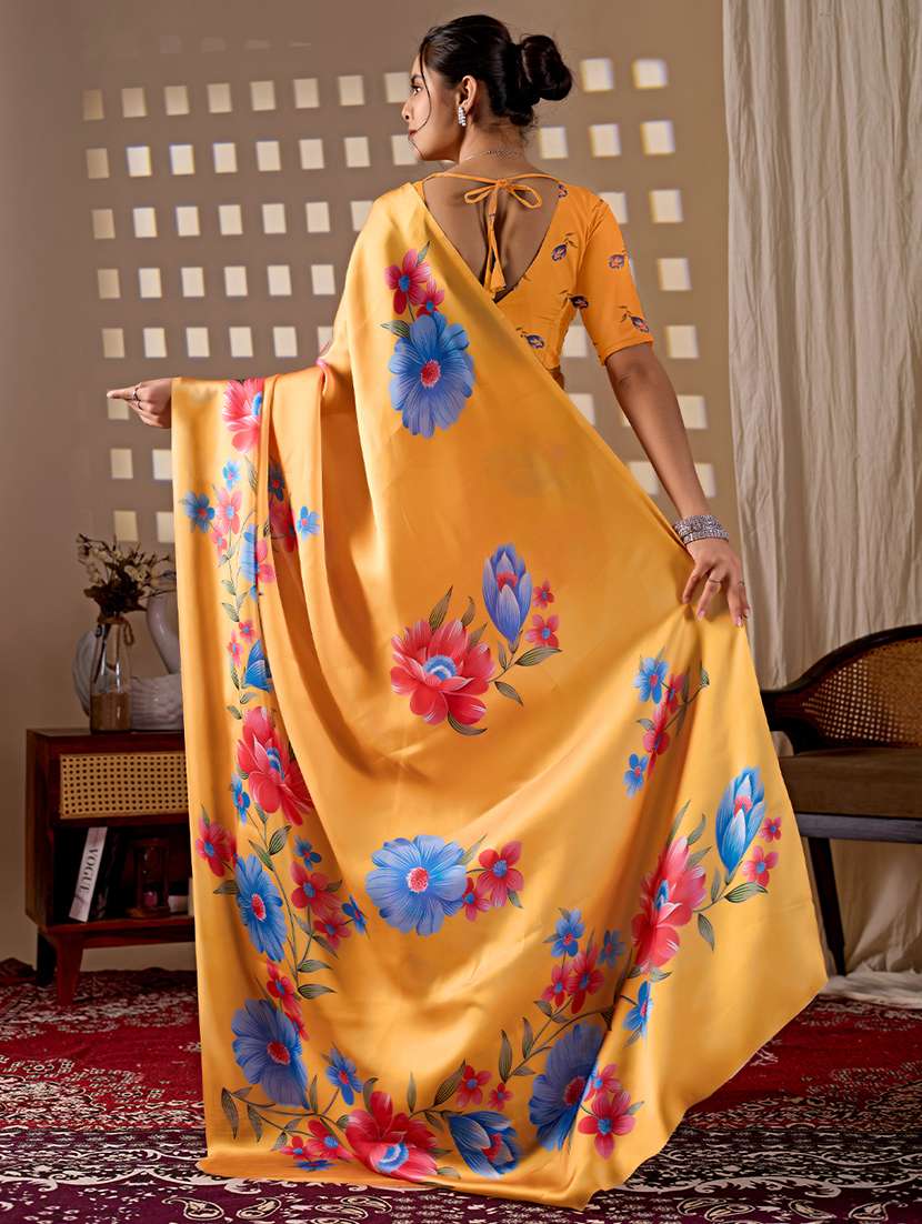 women printed casual wear saree with blouse - 22581472 -  Standard Image - 2
