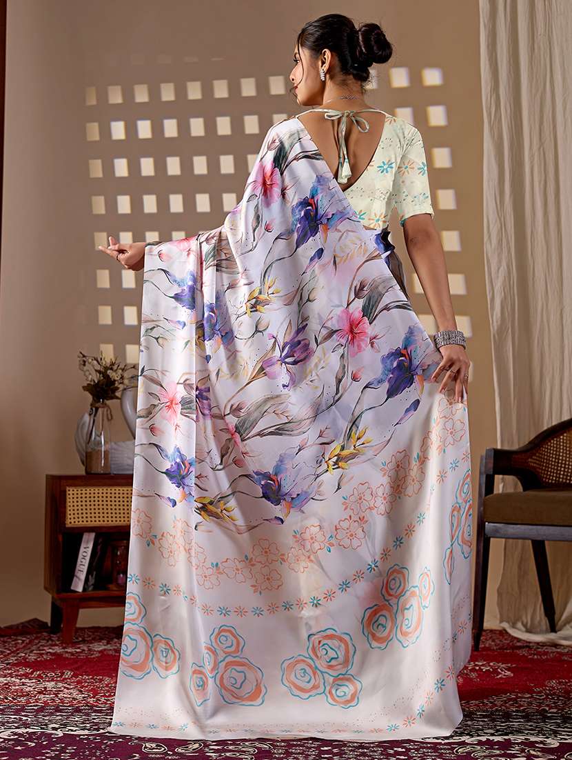 women printed casual wear saree with blouse - 22581478 -  Standard Image - 2
