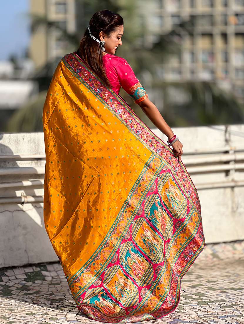 women self design banarasi saree with blouse - 22581493 -  Standard Image - 2