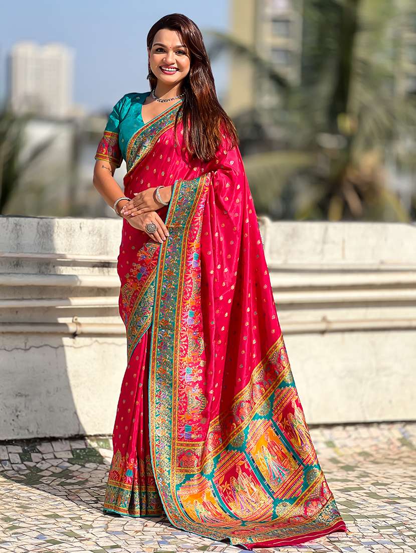 women self design banarasi saree with blouse