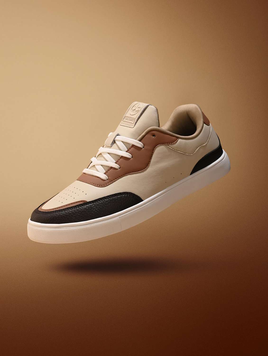 men colourblocked lace up sneaker