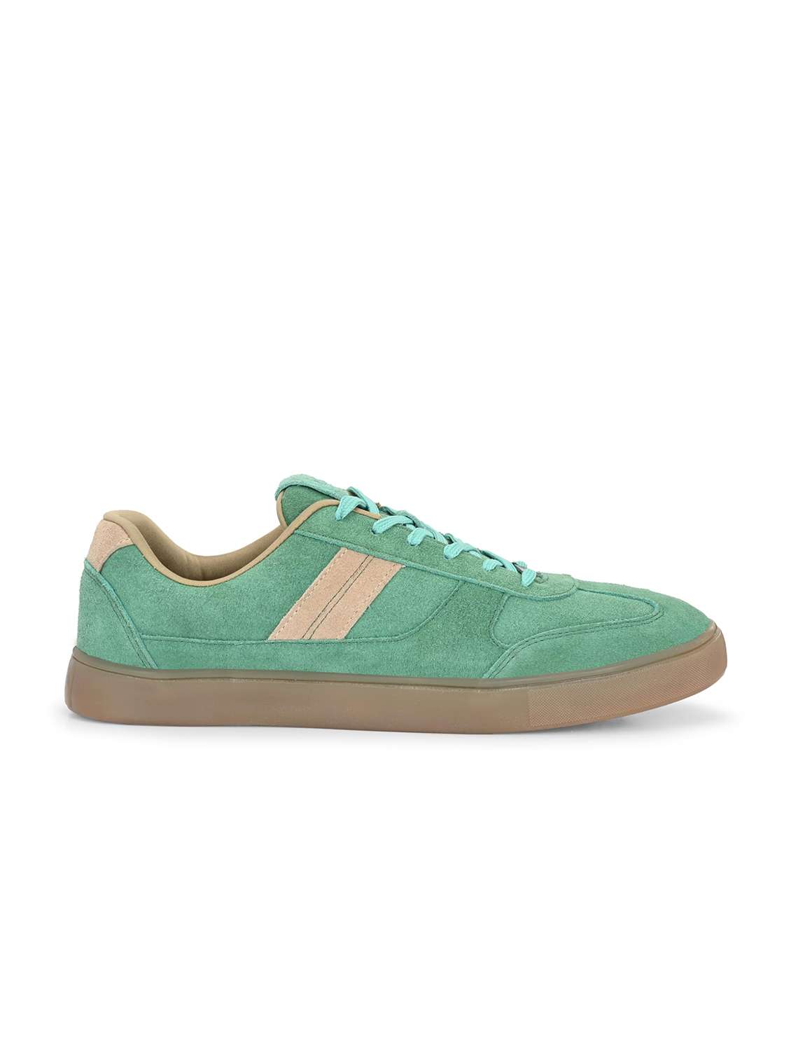 men striped lace up sneaker - 22581958 -  Standard Image - 2